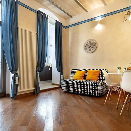 Il Nido Del Grillaio & Appartament Ferienhaus